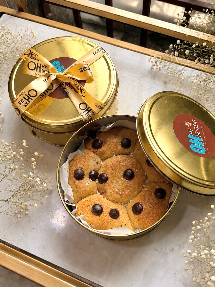 Classic Chocolate Cookie Tin