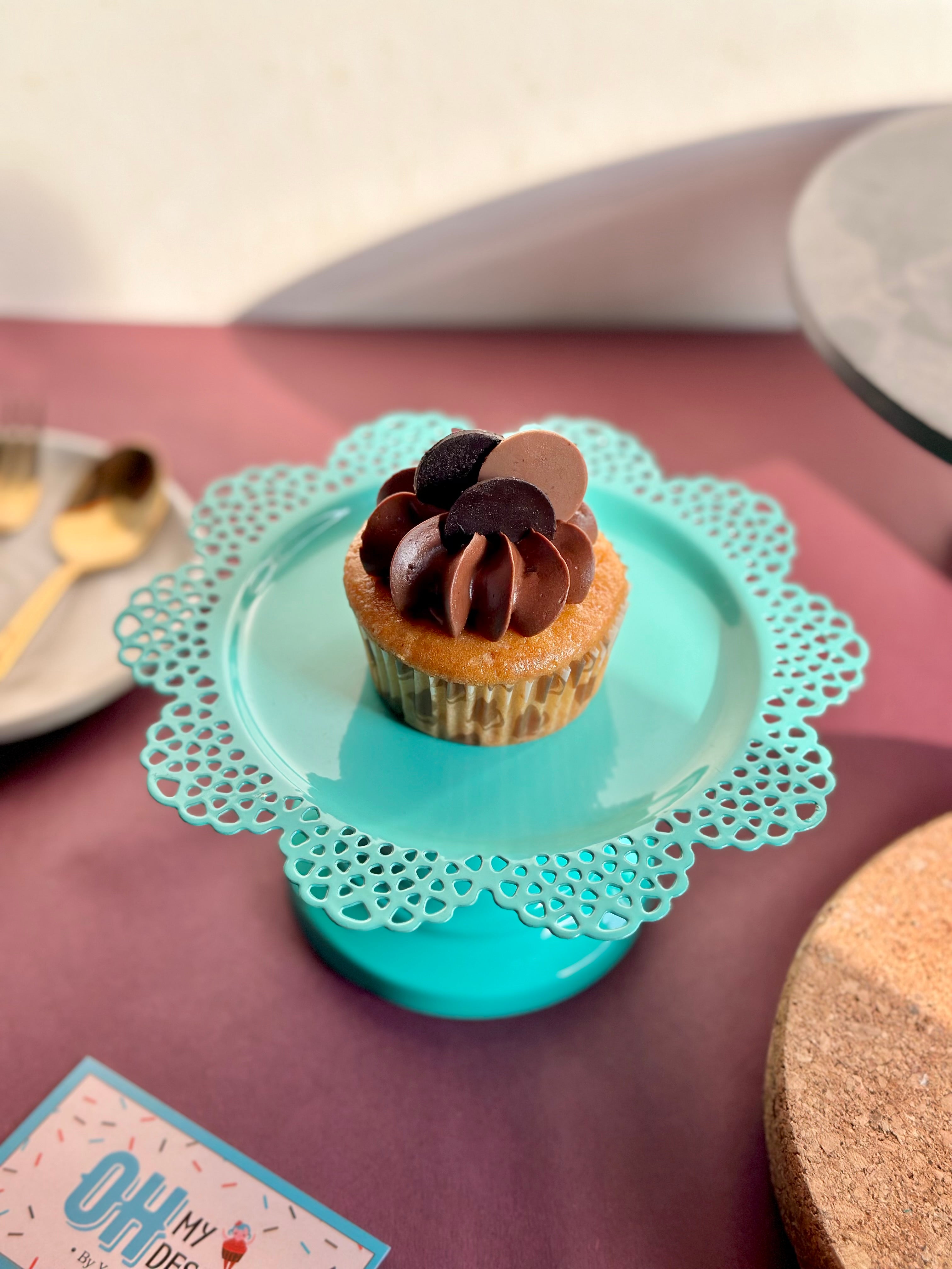 Chocolate Vanilla Cupcakes, eggless, freshly baked by Oh! My Dessert in Vikaspuri, West Delhi