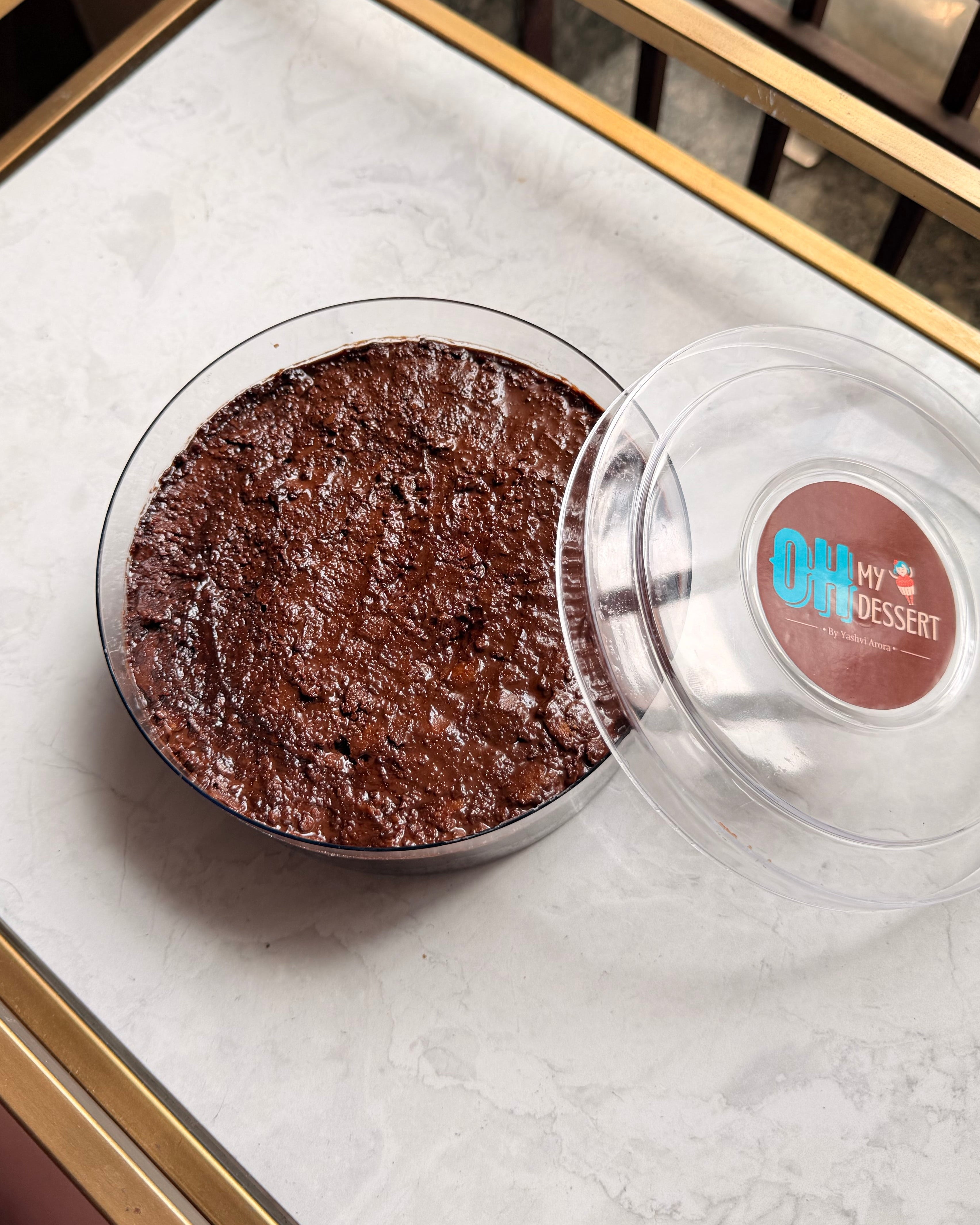 Crunchy Matilda Cake Tub